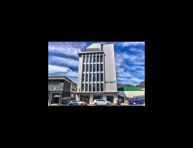 0.5 BEDROOM APARTMENT TO LET IN CAPE TOWN CITY CENTRE